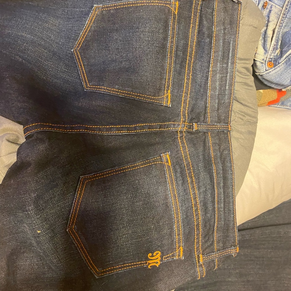 Women’s miss me jeans